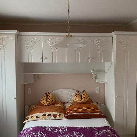 Arany Apartmanhaz Zalagyoengye Zalakaros Ngoại thất bức ảnh