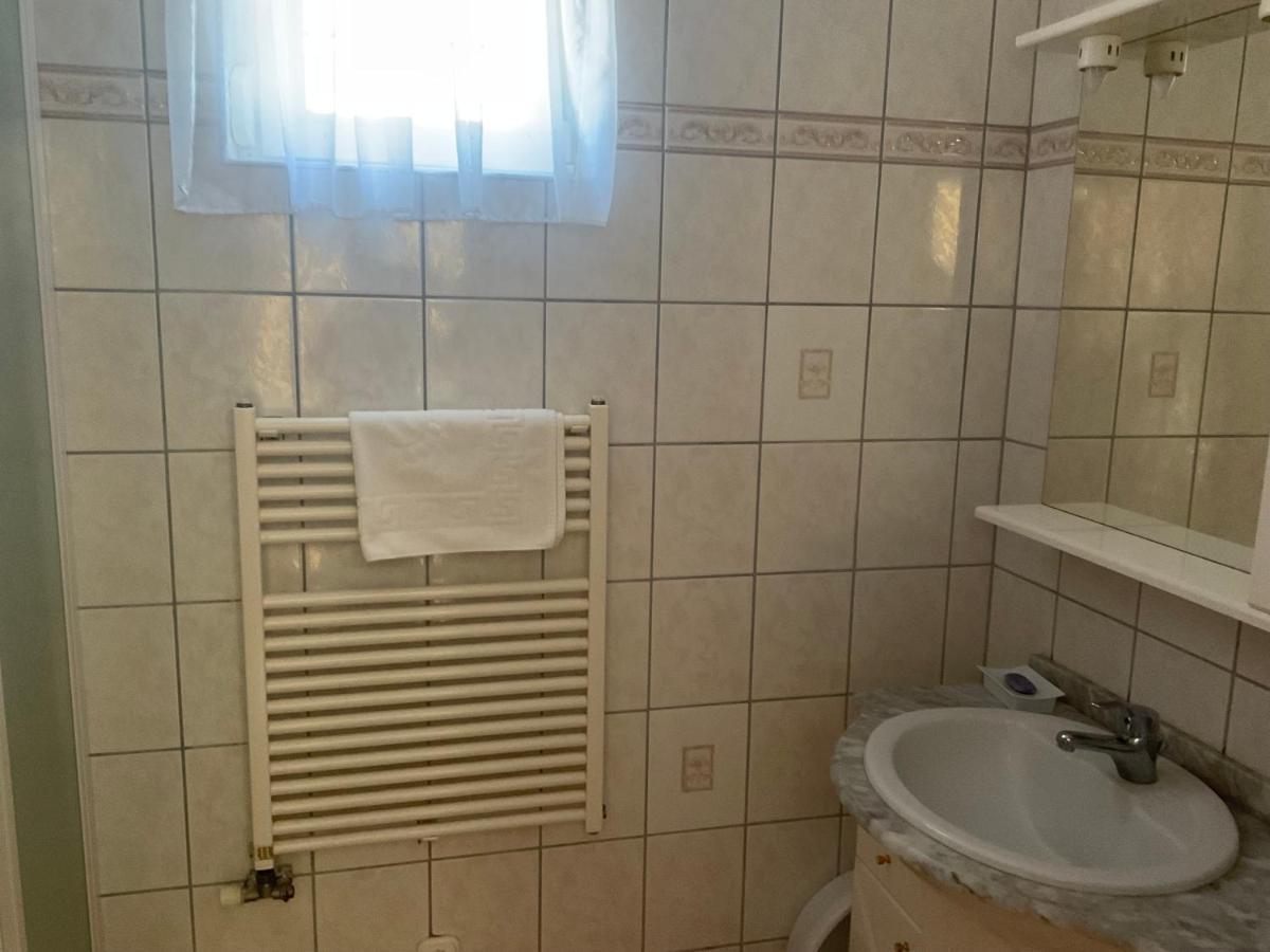 Arany Apartmanhaz Zalagyoengye Zalakaros Ngoại thất bức ảnh